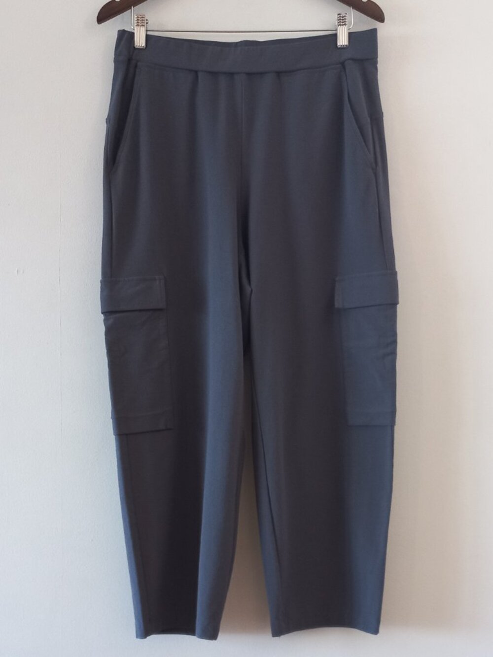 EILEEN FISHER dark Grey stretch cargo pants wide leg